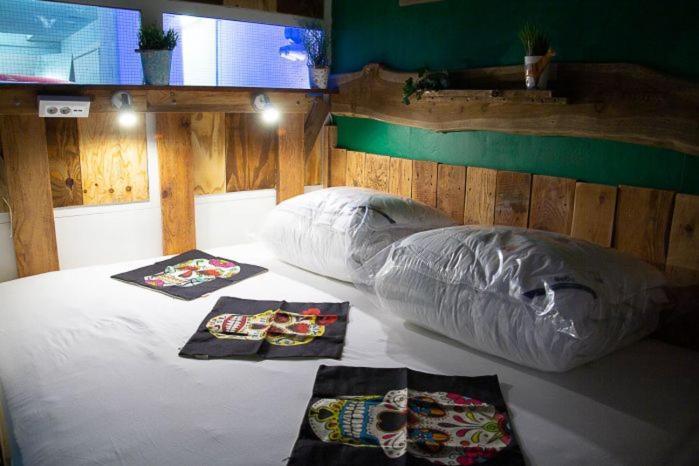 Hafentraum Indoorcampinghostel Hostel BRE